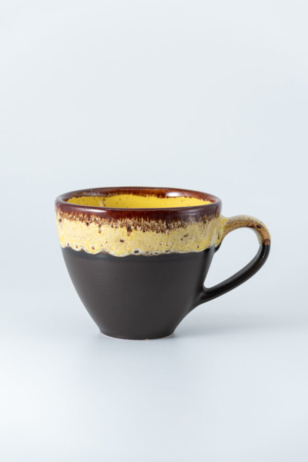 Yellow detail Ceramic mug