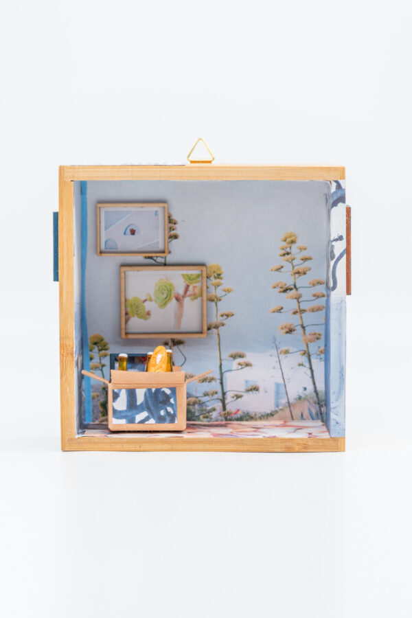Vacay miniature essentials 1/12-Τα απαραίτητα για διακοπές 1/12